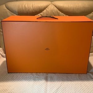 Huge Hermes magnetic flap box